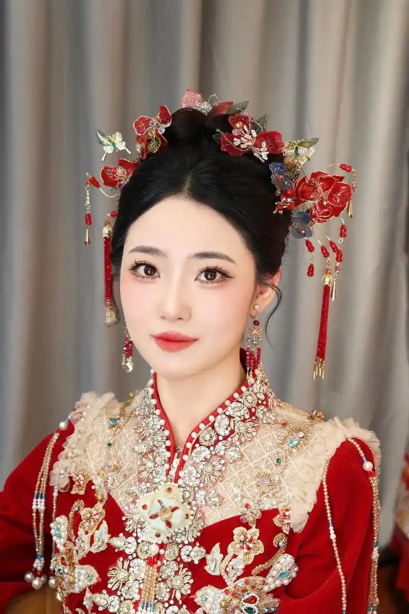 新娘全程妆造